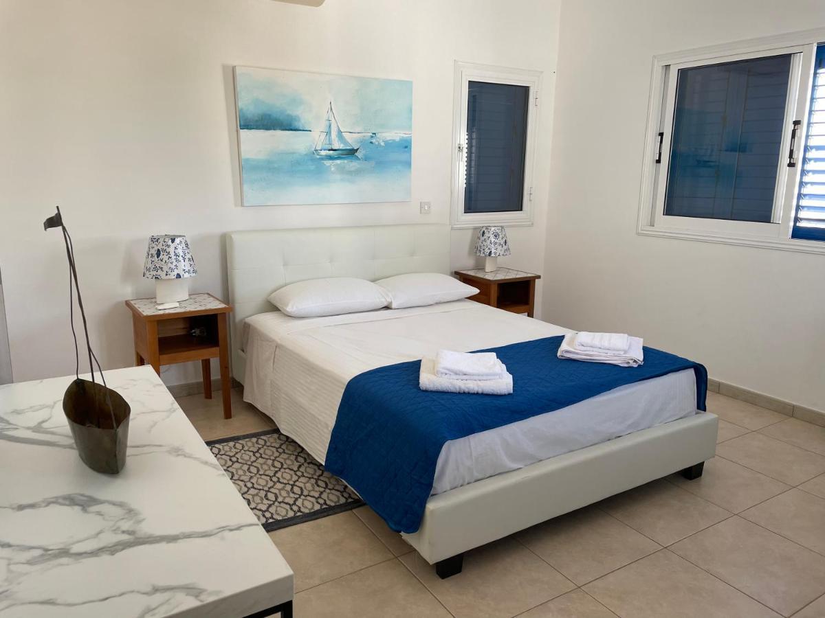 Sol y Mar Malama Villa Paralimni Exterior foto