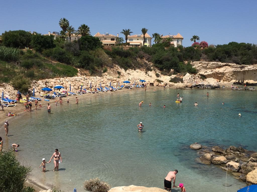 Sol y Mar Malama Villa Paralimni Exterior foto
